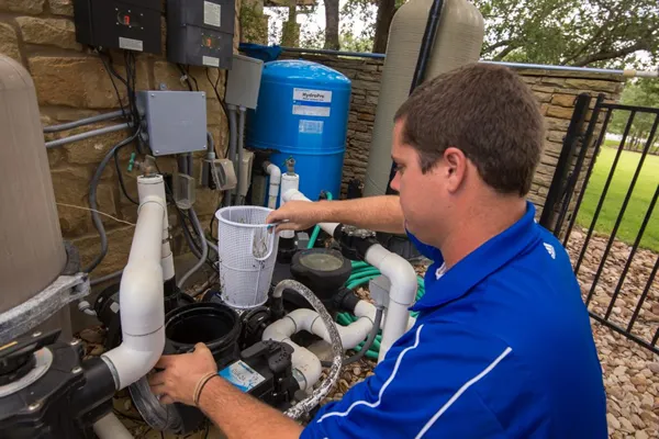 pool-equipment-repair-in-San-Antonio_11zon